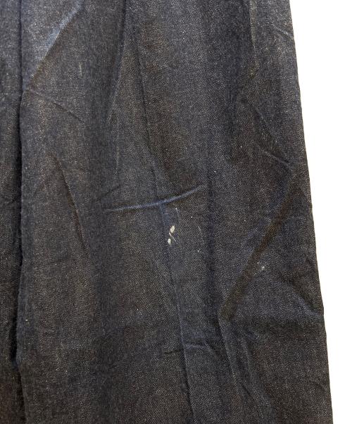 MARKAWARE（マーカウェア）MARKAWARE (マーカウェア) タックデニムパンツ インディゴ サイズ:3の古着・服飾アイテム