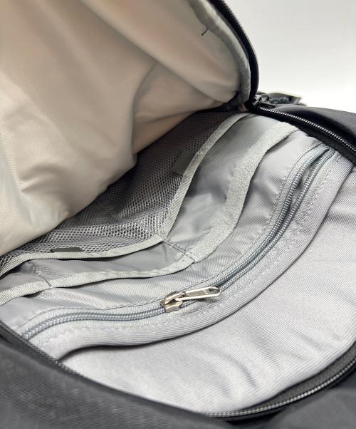 THE NORTH FACE（ザ ノース フェイス）THE NORTH FACE (ザ ノース フェイス) バックパック ブラックの古着・服飾アイテム