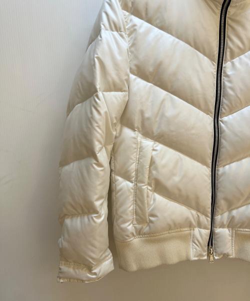 BURBERRY BLACK LABEL（バーバリーブラックレーベル）BURBERRY BLACK LABEL (バーバリーブラックレーベル) ダウンジャケット ホワイト サイズ:Mの古着・服飾アイテム
