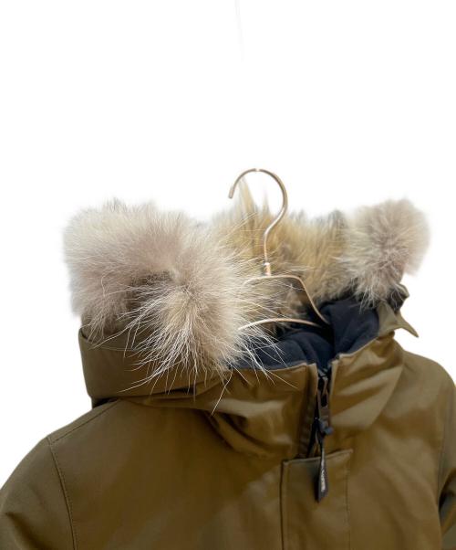 CANADA GOOSE（カナダグース）CANADA GOOSE (カナダグース) ダウンジャケット オリーブ サイズ:Sの古着・服飾アイテム