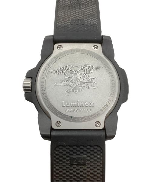 LUMINOX（ルミノックス）LUMINOX (ルミノックス) 腕時計 ホワイトの古着・服飾アイテム