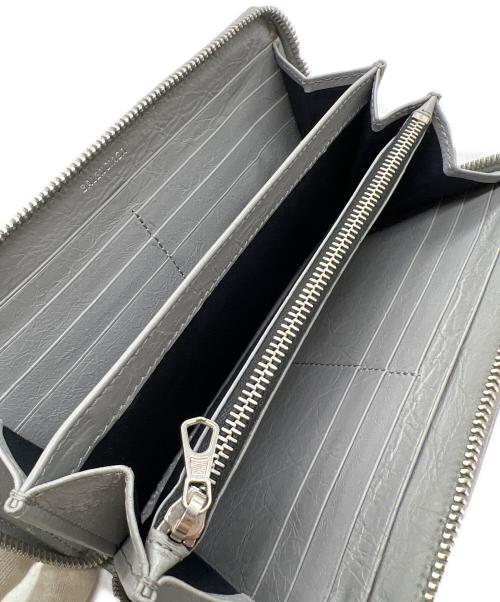 BALENCIAGA（バレンシアガ）BALENCIAGA (バレンシアガ) 長財布 グレーの古着・服飾アイテム
