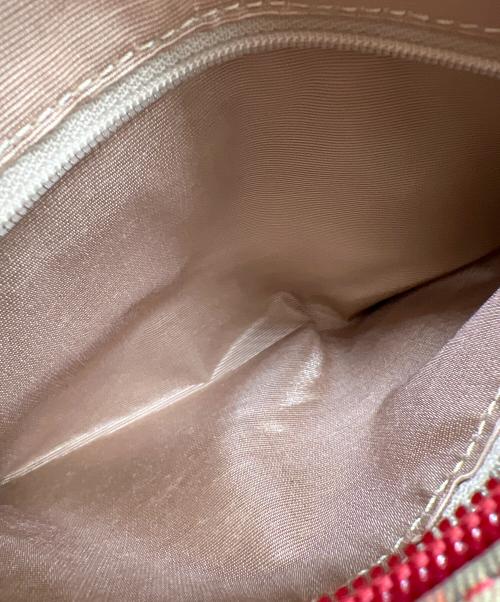 BURBERRY（バーバリー）BURBERRY (バーバリー) ワンショルダーバッグ ベージュの古着・服飾アイテム