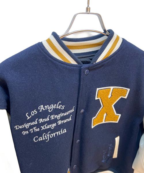 X-LARGE（エクストララージ）X-LARGE (エクストララージ) バーシティ ジャケット ネイビー×ベージュ サイズ:Lの古着・服飾アイテム