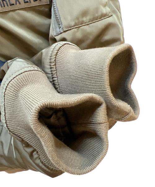 AVIREX（アヴィレックス）AVIREX (アヴィレックス) ジャケット カーキ サイズ:Mの古着・服飾アイテム