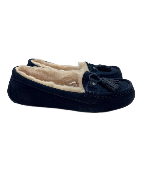 UGG（アグ）UGG (アグ) シューズ ネイビー サイズ:24の古着・服飾アイテム