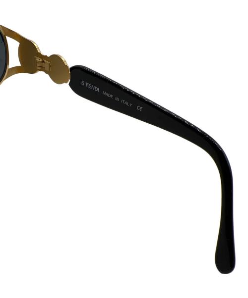 FENDI（フェンディ）FENDI (フェンディ) サングラス ブラック×ゴールドの古着・服飾アイテム