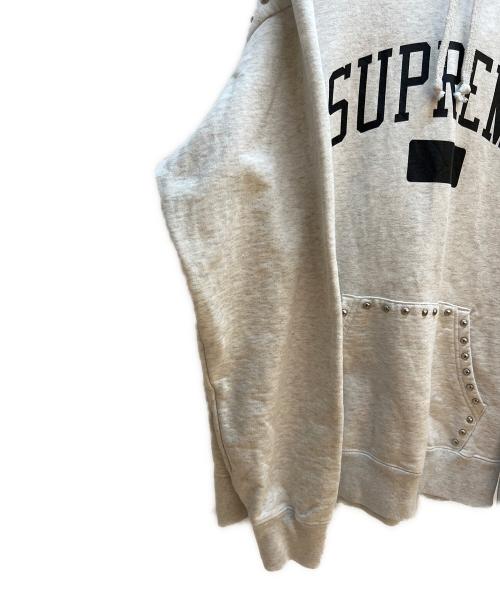 SUPREME（シュプリーム）SUPREME (シュプリーム) プルオーバーパーカー ライトグレー サイズ:Mの古着・服飾アイテム