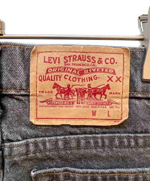 LEVI'S（リーバイス）LEVI'S (リーバイス) デニムパンツ グレー サイズ:30の古着・服飾アイテム