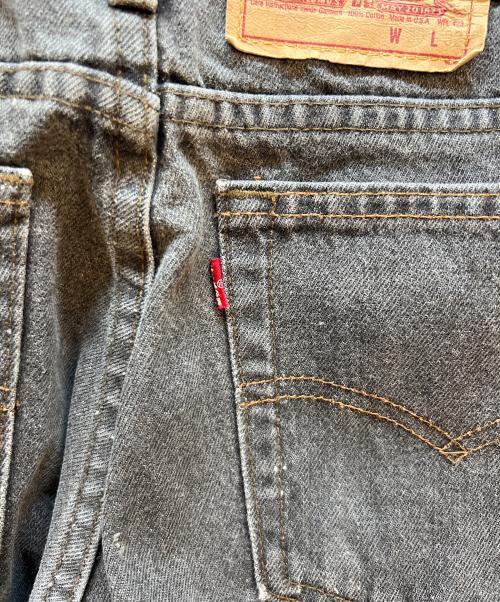 LEVI'S（リーバイス）LEVI'S (リーバイス) デニムパンツ グレー サイズ:30の古着・服飾アイテム