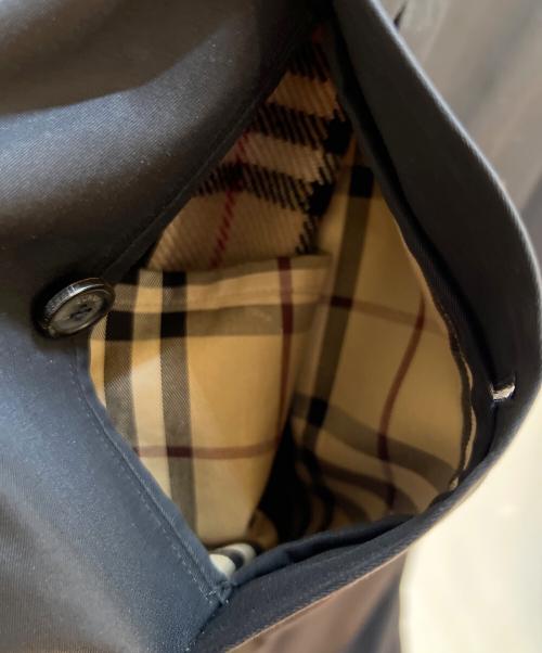 BURBERRY LONDON（バーバリーロンドン）BURBERRY LONDON (バーバリーロンドン) トレンチコート ブラック サイズ:Mの古着・服飾アイテム