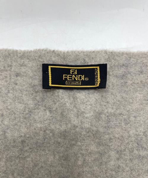 FENDI（フェンディ）FENDI (フェンディ) マフラー グレーの古着・服飾アイテム