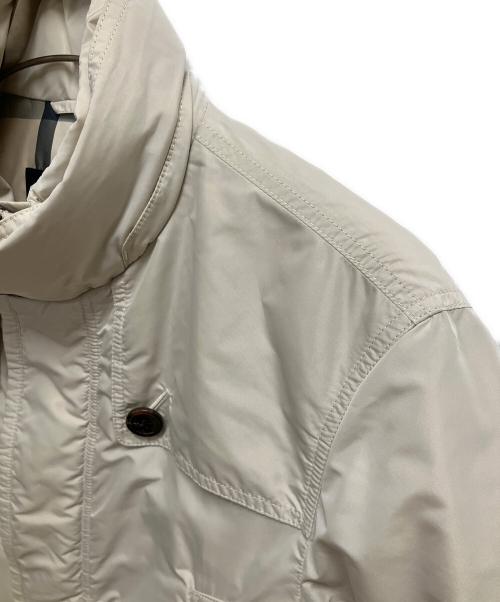 BURBERRY LONDON（バーバリーロンドン）BURBERRY LONDON (バーバリーロンドン) シルク混ナイロンダウンコート ベージュ サイズ:SIZE Mの古着・服飾アイテム