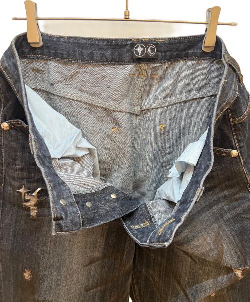 THUG CLUB（サグ クラブ）THUG CLUB (サグ クラブ) Burn Down Denim Pants インディゴ サイズ:4 未使用品の古着・服飾アイテム