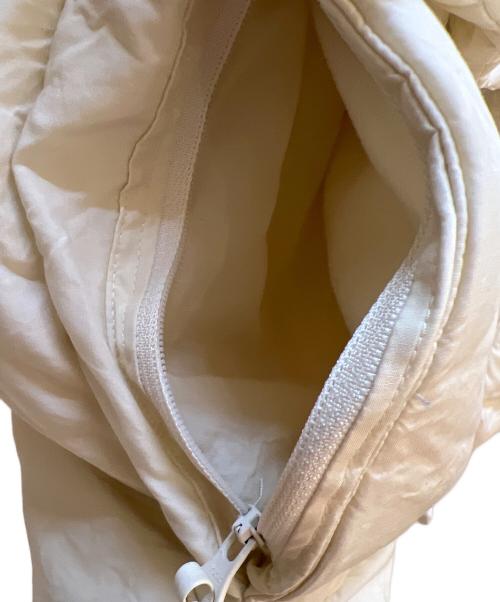 HELLY HANSEN（ヘリーハンセン）HELLY HANSEN (ヘリーハンセン) ダウンジャケット アイボリー サイズ:Lの古着・服飾アイテム