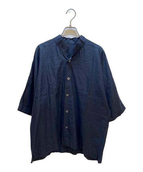 HOMME PLISSE ISSEY MIYAKE（オム プリッセ イッセイ ミヤケ）HOMME PLISSE ISSEY MIYAKE (オム プリッセ イッセイ ミヤケ) 半袖シャツ ネイビー サイズ:2の古着・服飾アイテム