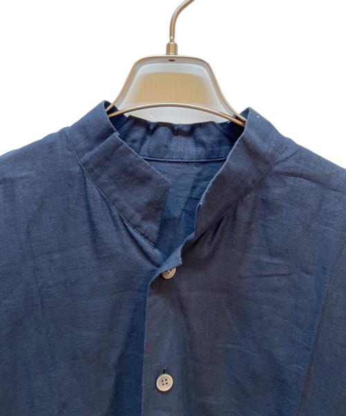 HOMME PLISSE ISSEY MIYAKE（オム プリッセ イッセイ ミヤケ）HOMME PLISSE ISSEY MIYAKE (オム プリッセ イッセイ ミヤケ) 半袖シャツ ネイビー サイズ:2の古着・服飾アイテム