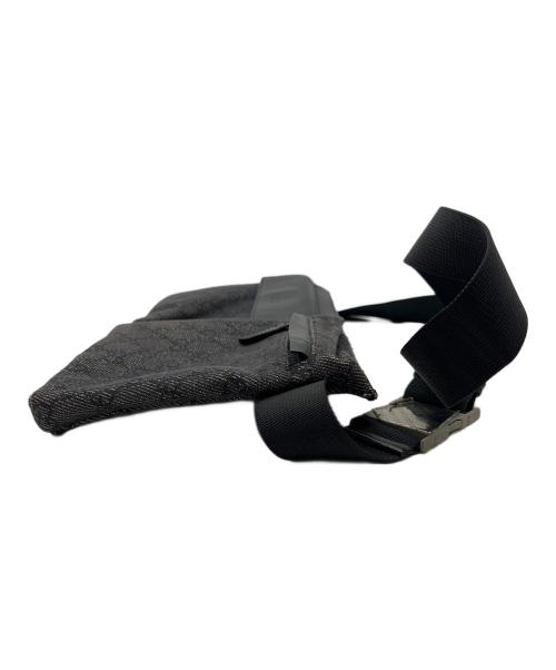 GUCCI（グッチ）GUCCI (グッチ) ウエストポーチ グレーの古着・服飾アイテム