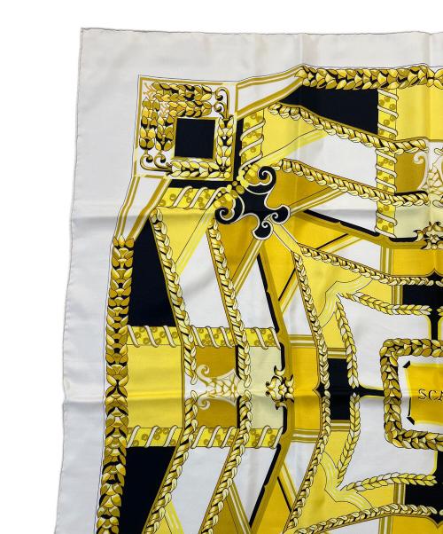 HERMES（エルメス）HERMES (エルメス) シルクスカーフ アイボリーの古着・服飾アイテム