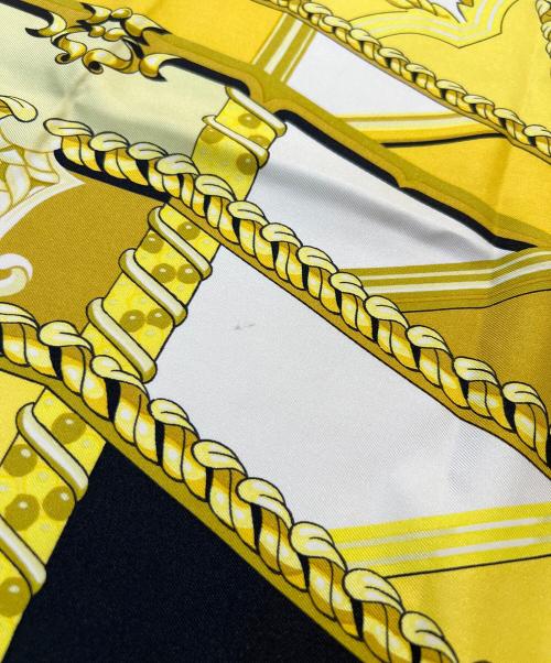 HERMES（エルメス）HERMES (エルメス) シルクスカーフ アイボリーの古着・服飾アイテム