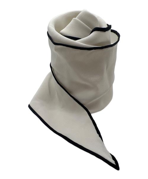 HERMES（エルメス）HERMES (エルメス) シルクスカーフ アイボリーの古着・服飾アイテム