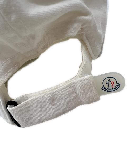 MONCLER（モンクレール）MONCLER (モンクレール) キャップ ホワイトの古着・服飾アイテム