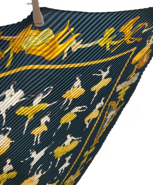 HERMES（エルメス）HERMES (エルメス) シルクスカーフ ブラックの古着・服飾アイテム