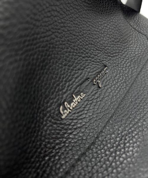 Salvatore Ferragamo（サルヴァトーレ フェラガモ）Salvatore Ferragamo (サルヴァトーレ フェラガモ) クロスボディーバッグ ブラックの古着・服飾アイテム