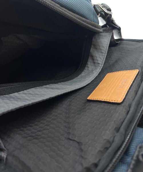 TUMI（トゥミ）TUMI (トゥミ) リュック ネイビーの古着・服飾アイテム