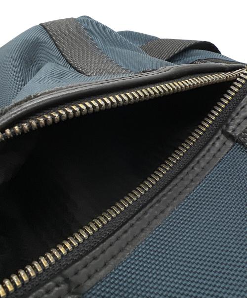 TUMI（トゥミ）TUMI (トゥミ) リュック ネイビーの古着・服飾アイテム