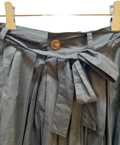 Vivienne Westwood RED LABEL（ヴィヴィアンウエストウッドレッドレーベル）Vivienne Westwood RED LABEL (ヴィヴィアンウエストウッドレッドレーベル) ロゴ刺繍スカート ブラック サイズ:2の古着・服飾アイテム