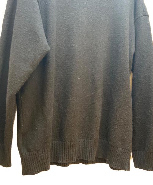 AMI Alexandre Mattiussi（アミアレクサンドルマテュッシ）AMI Alexandre Mattiussi (アミアレクサンドルマテュッシ) 厚手ニット ブラック×レッド サイズ:不明の古着・服飾アイテム
