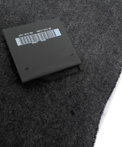 PRADA（プラダ）PRADA (プラダ) マフラー ブラックの古着・服飾アイテム