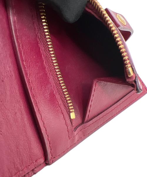 BOTTEGA VENETA（ボッテガベネタ）BOTTEGA VENETA (ボッテガベネタ) 2つ折り財布/パデットペーパーカーフミニウォレット レッドの古着・服飾アイテム