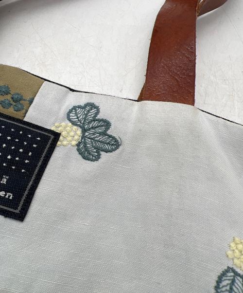 mina perhonen（ミナ ペルホネン）mina perhonen (ミナ ペルホネン) ハンドバッグ マルチカラーの古着・服飾アイテム