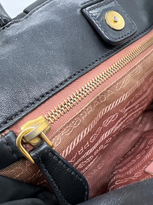 PRADA（プラダ）PRADA (プラダ) リボンハンドバッグ ブラックの古着・服飾アイテム