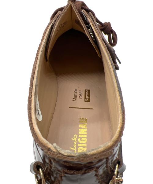 CLARKS（クラークス）CLARKS (クラークス) Martin Rose (マーティンローズ) SUPREME (シュプリーム) シューズ ブラウン サイズ:26.5の古着・服飾アイテム