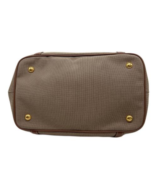 PRADA（プラダ）PRADA (プラダ) 2WAYショルダーバッグ ベージュの古着・服飾アイテム