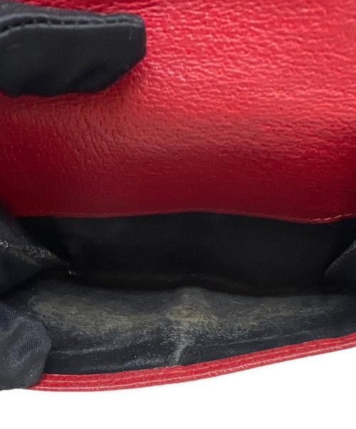 GUCCI（グッチ）GUCCI (グッチ) 2つ折り財布 レッドの古着・服飾アイテム