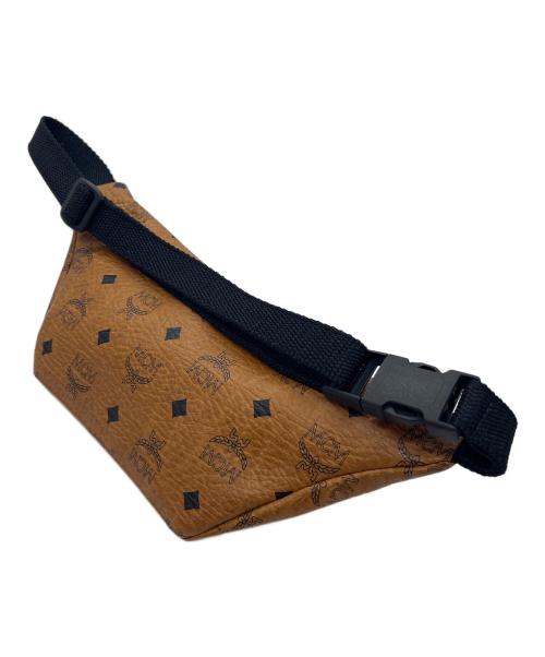 MCM（エムシーエム）MCM (エムシーエム) ショルダーポーチ ブラウンの古着・服飾アイテム