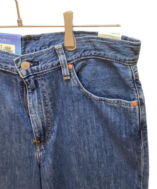 LEVI'S（リーバイス）LEVI'S (リーバイス) 568 STAY LOOSE ルーズフィット デニム インディゴ サイズ:32 未使用品の古着・服飾アイテム
