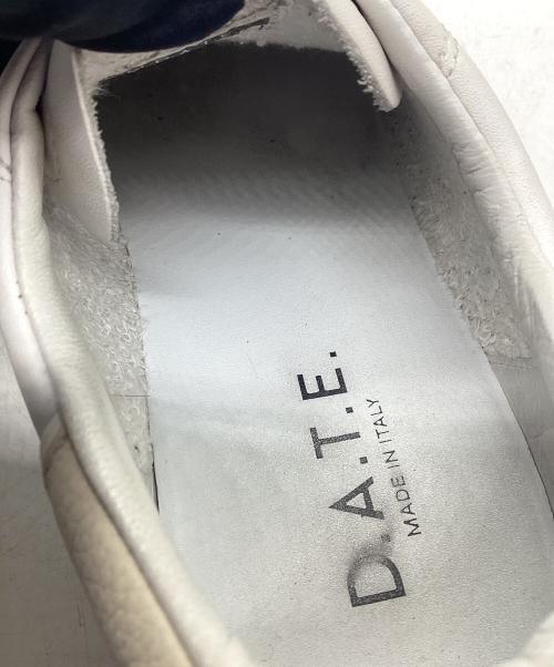 D.A.T.E.（デイト）D.A.T.E. (デイト) ローカットスニーカー ベージュ サイズ:25.5cmの古着・服飾アイテム