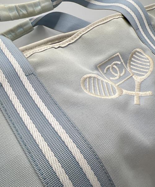 CHANEL（シャネル）CHANEL (シャネル) テニストートバッグ ブルー×ホワイトの古着・服飾アイテム