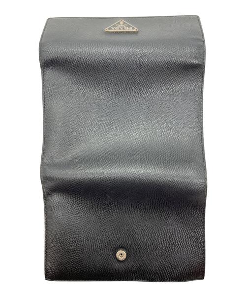 PRADA（プラダ）PRADA (プラダ) 3つ折り財布 ブラックの古着・服飾アイテム