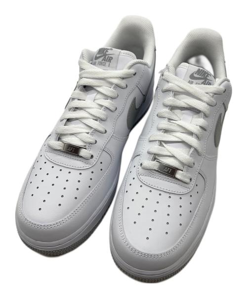 NIKE（ナイキ）NIKE (ナイキ) ローカットスニーカー ホワイト×グレー サイズ:28 未使用品の古着・服飾アイテム