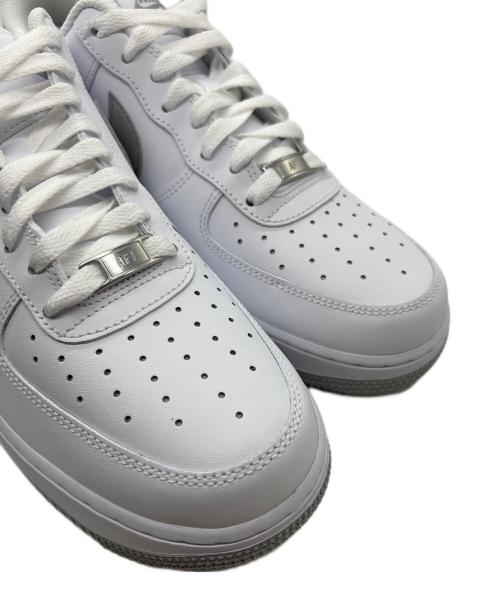 NIKE（ナイキ）NIKE (ナイキ) ローカットスニーカー ホワイト×グレー サイズ:28 未使用品の古着・服飾アイテム