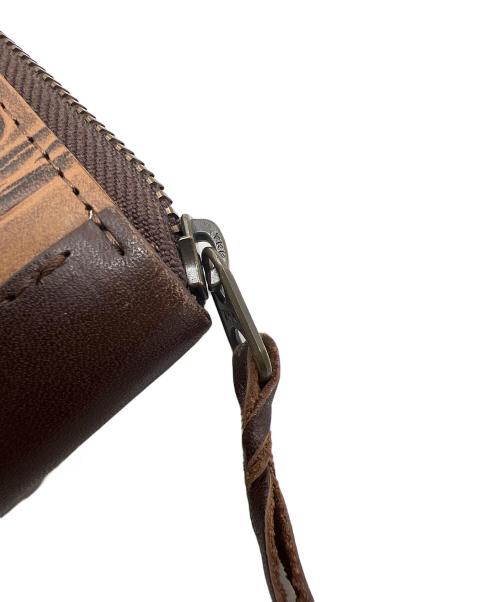 WACHIFIELD（ワチフィールド）WACHIFIELD (ワチフィールド) ラウンドファスナー財布 ブラウンの古着・服飾アイテム