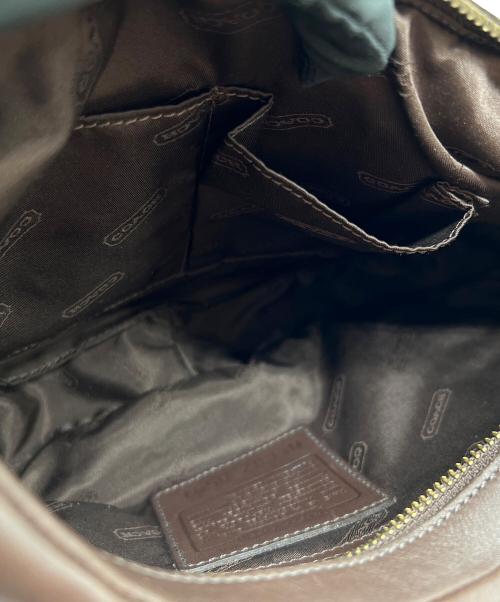 COACH（コーチ）COACH (コーチ) ホーボーショルダーバッグ ブラウンの古着・服飾アイテム