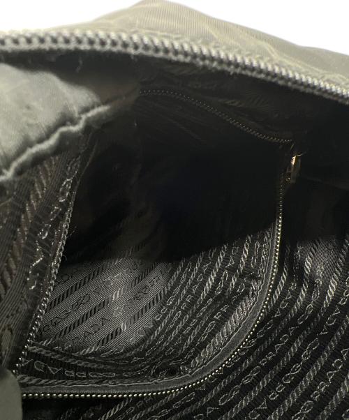 PRADA（プラダ）PRADA (プラダ) ナイロンショルダーバッグ ブラックの古着・服飾アイテム