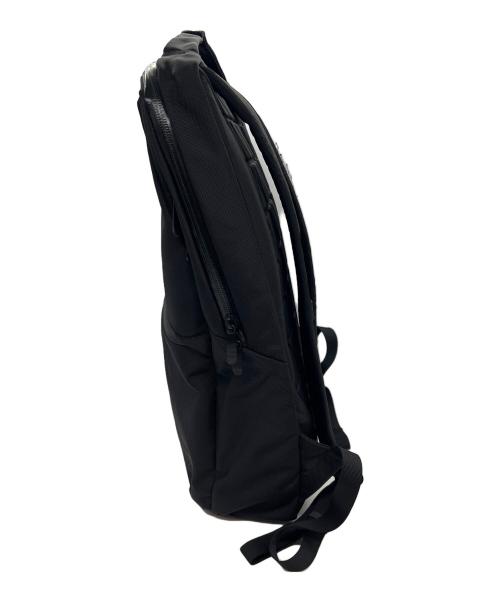 THE NORTH FACE（ザ ノース フェイス）THE NORTH FACE (ザ ノース フェイス) SHUTTLE DAYPACK SLIM グレーの古着・服飾アイテム
